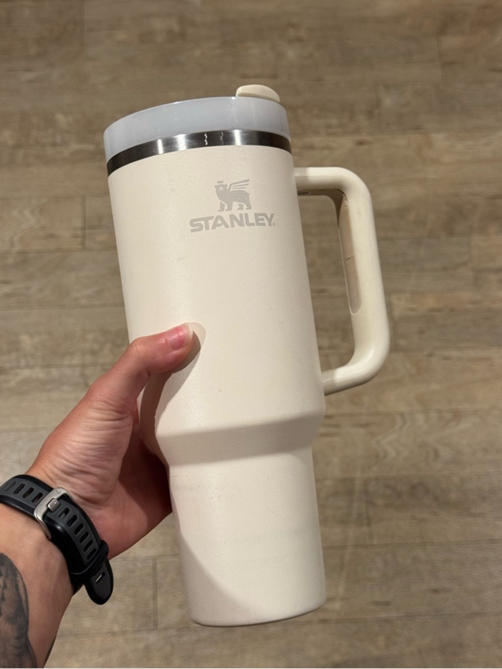 Stanley Ivory Travel Mug with Handle and Silver Accent 40oz
